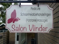 Belettering reclamebord `Vlinder`Holten.